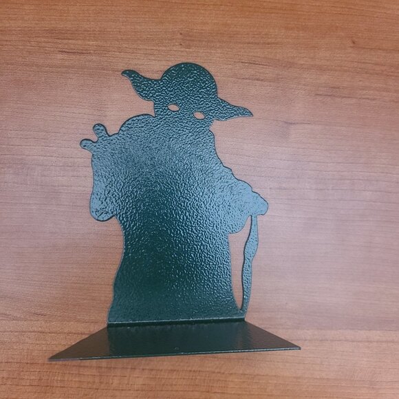 *4 for $20* Star Wars Yoda Metal Book End - Picture 3 of 3